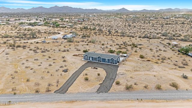 2230 N SUMMERS Lane, Maricopa, AZ 85139