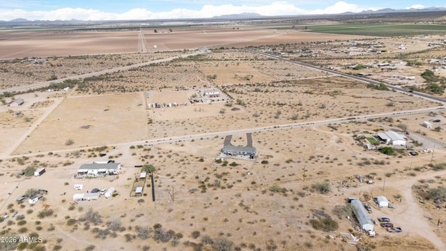 2230 N SUMMERS Lane, Maricopa, AZ 85139