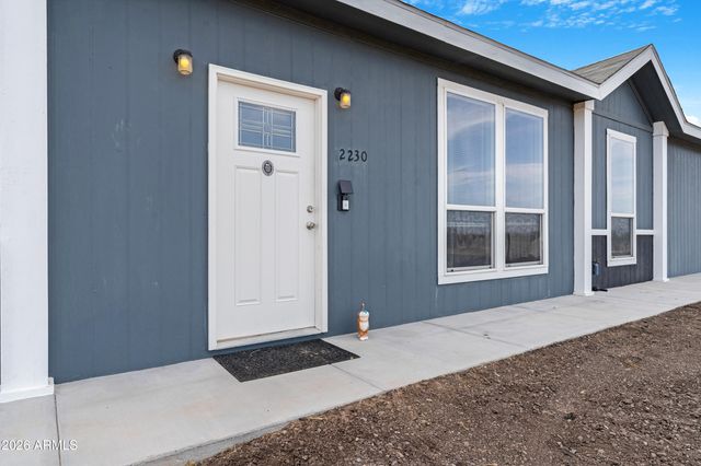 2230 N SUMMERS Lane, Maricopa, AZ 85139