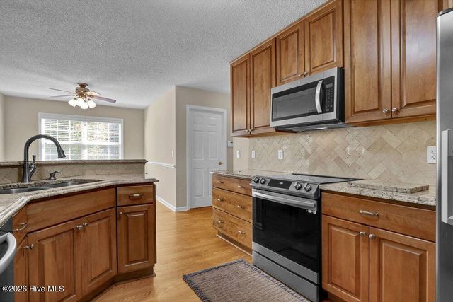 6422 Serena Court, Wilmington, NC 28411