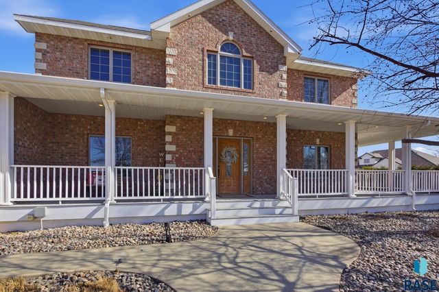 6308 S Grand Prairie Dr Drive, Sioux Falls, SD 57108