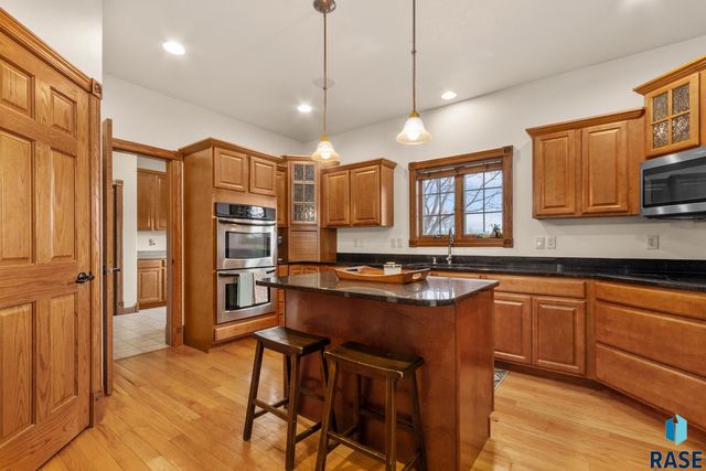 6308 S Grand Prairie Dr Drive, Sioux Falls, SD 57108