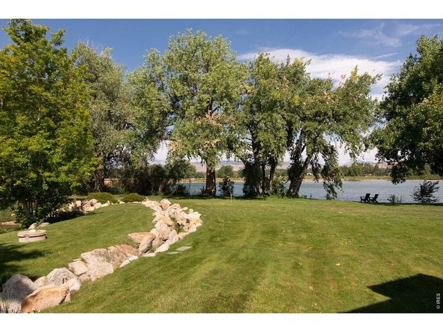 7009 Rozena Dr, Longmont, CO 80503
