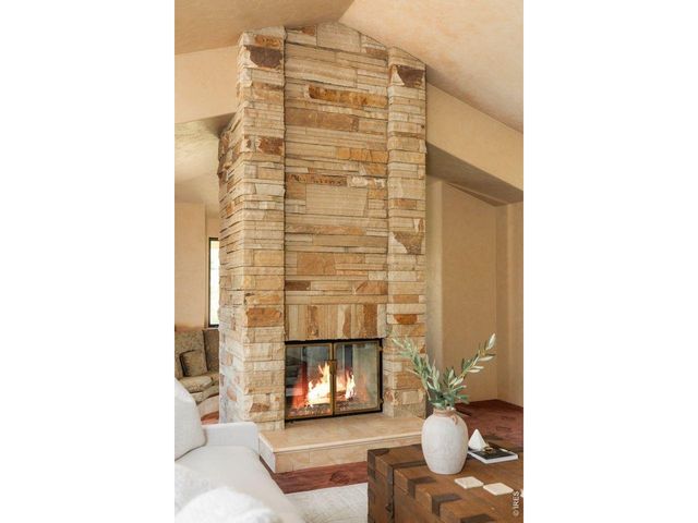 7009 Rozena Dr, Longmont, CO 80503