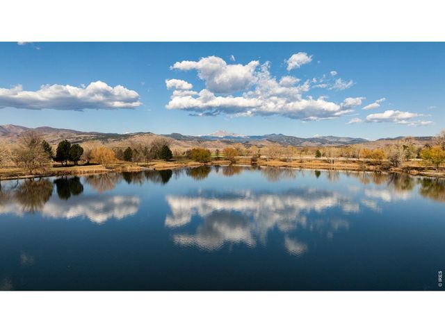 7009 Rozena Dr, Longmont, CO 80503