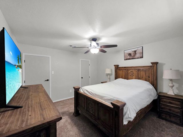 64 Cr 4010, Dayton, TX 77535