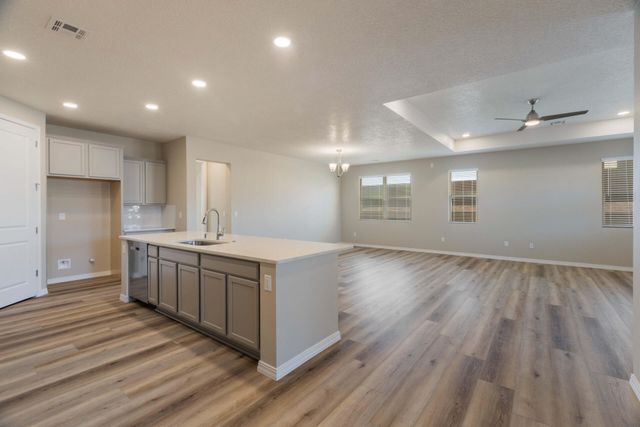 6923 Ava Road NE, Rio Rancho, NM 87144