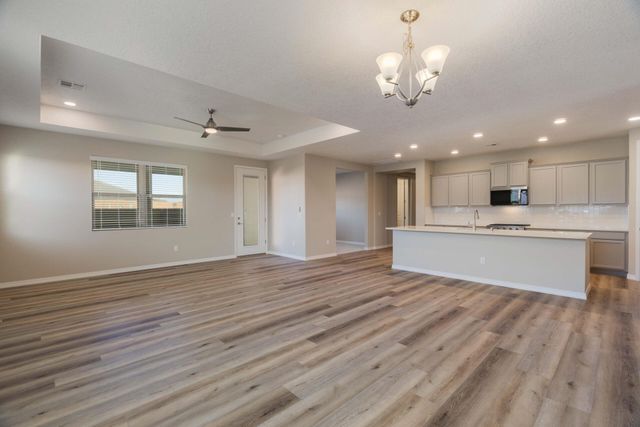 6923 Ava Road NE, Rio Rancho, NM 87144