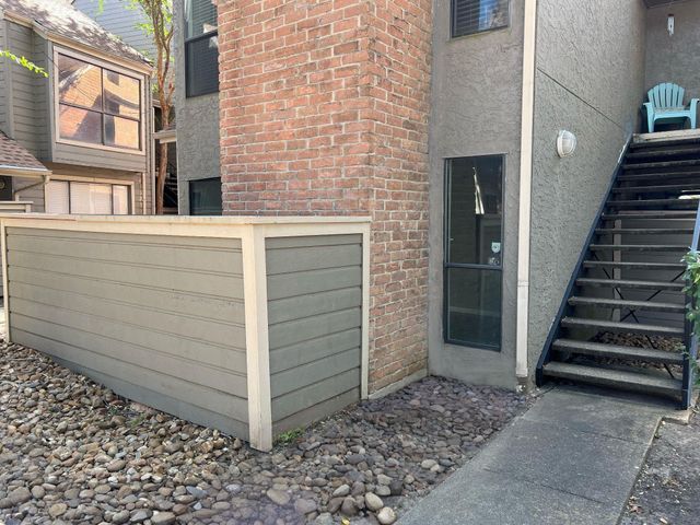 6601 Sands Point Drive 69, Houston, TX 77074