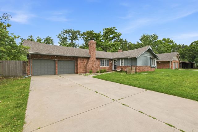 2805 N Richmond Avenue, Wichita, KS 67204