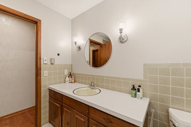 2805 N Richmond Avenue, Wichita, KS 67204
