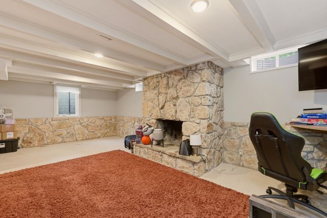 2805 N Richmond Avenue, Wichita, KS 67204