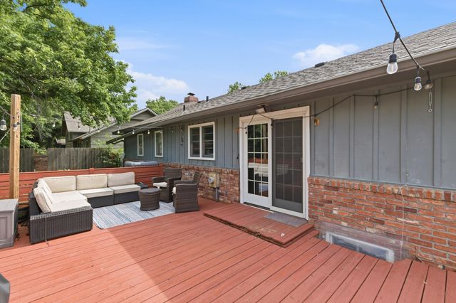 2805 N Richmond Avenue, Wichita, KS 67204