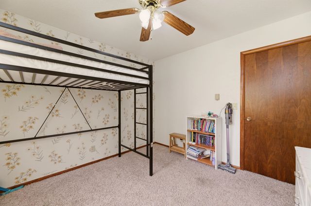 2805 N Richmond Avenue, Wichita, KS 67204
