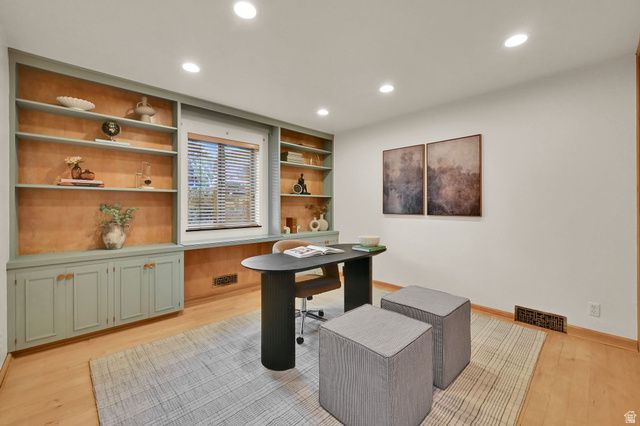 828 N EASTCAPITOL BLVD, Salt Lake City, UT 84103