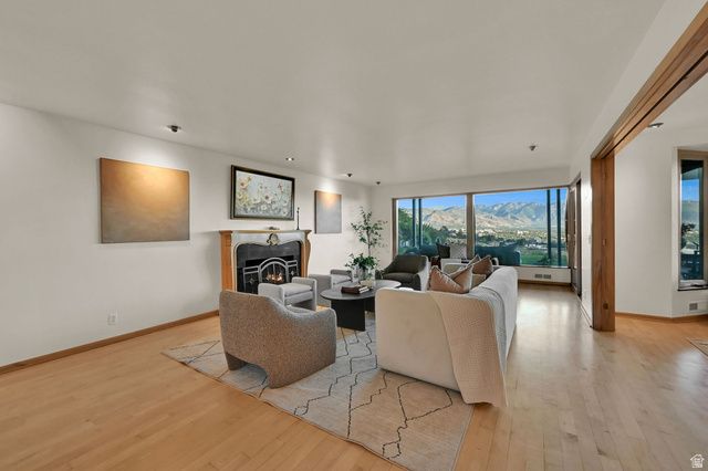 828 N EASTCAPITOL BLVD, Salt Lake City, UT 84103