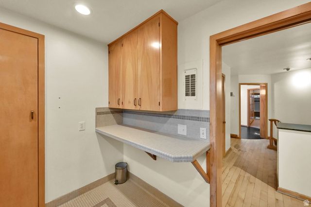 828 N EASTCAPITOL BLVD, Salt Lake City, UT 84103