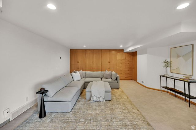 828 N EASTCAPITOL BLVD, Salt Lake City, UT 84103