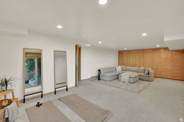 828 N EASTCAPITOL BLVD, Salt Lake City, UT 84103
