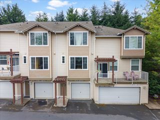 10739 Sw CANTERBURY Ln 103, Portland, OR 97224