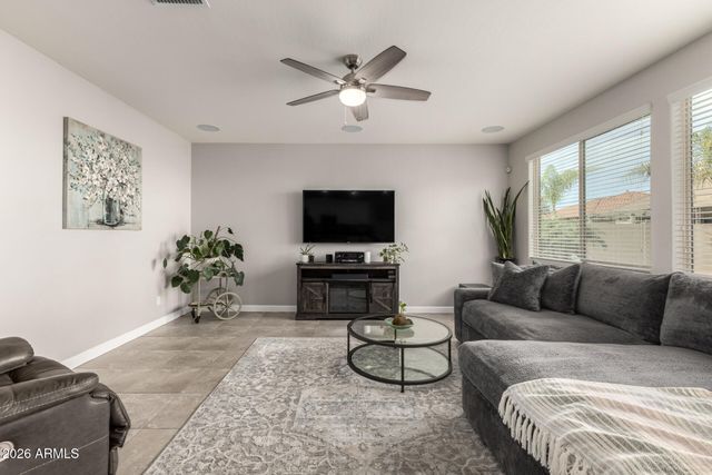 19286 E Carriage Way, Queen Creek, AZ 85142