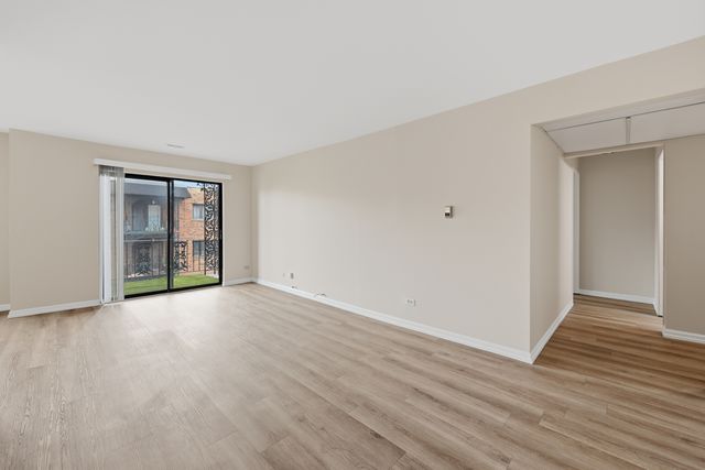 9332 Landings Lane 506, Des Plaines, IL 60016