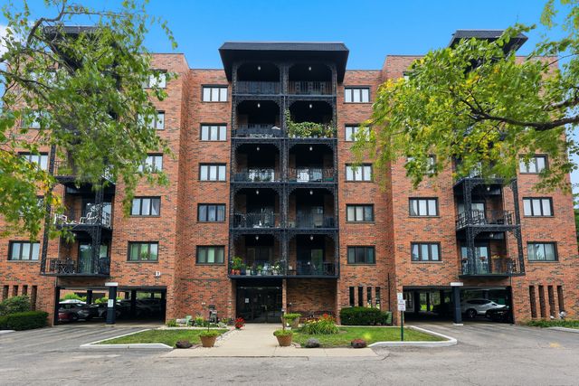 9332 Landings Lane 506, Des Plaines, IL 60016