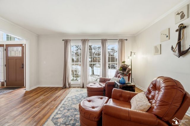 830 Kings Park Road, Monroe Twp, MI 48161