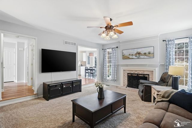 830 Kings Park Road, Monroe Twp, MI 48161