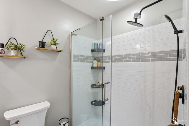 830 Kings Park Road, Monroe Twp, MI 48161