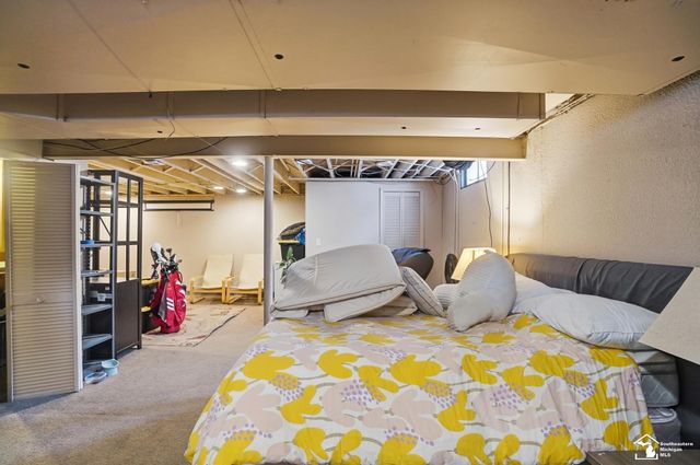 830 Kings Park Road, Monroe Twp, MI 48161