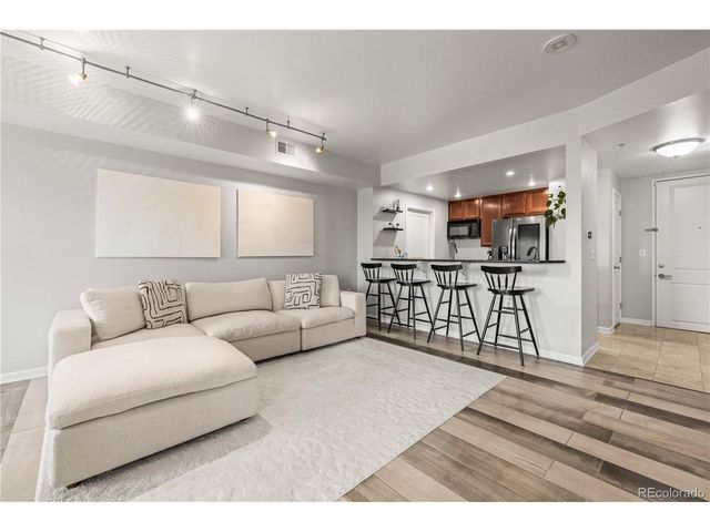 975 N Lincoln St 11H, Denver, CO 80203