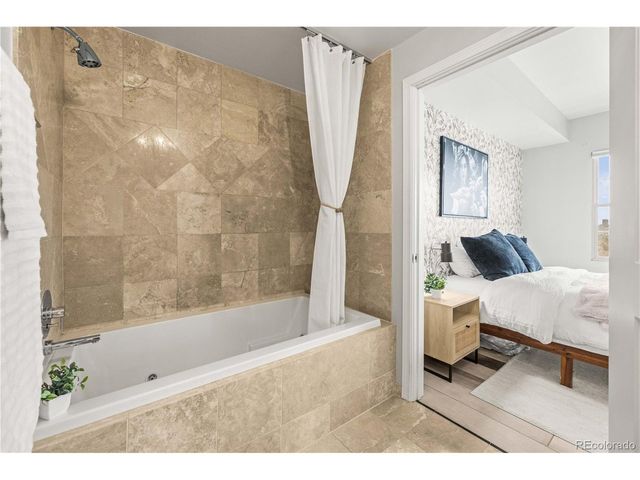 975 N Lincoln St 11H, Denver, CO 80203