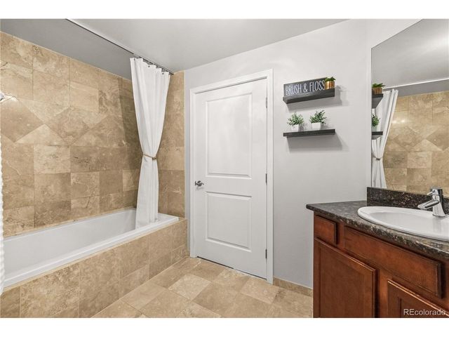 975 N Lincoln St 11H, Denver, CO 80203