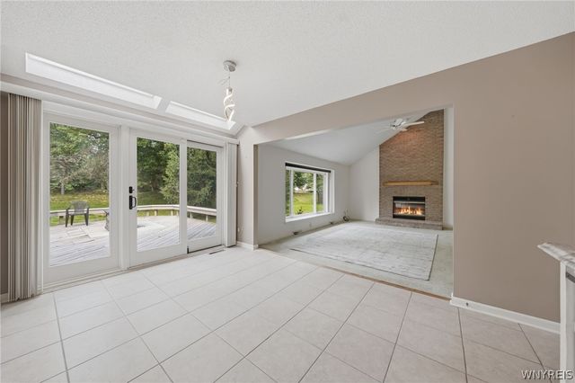 66 Windsong Court, Amherst, NY 14051