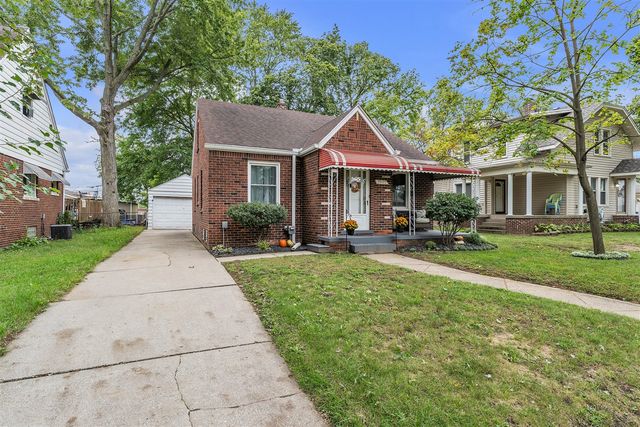 35127 Farragut, Westland, MI 48186