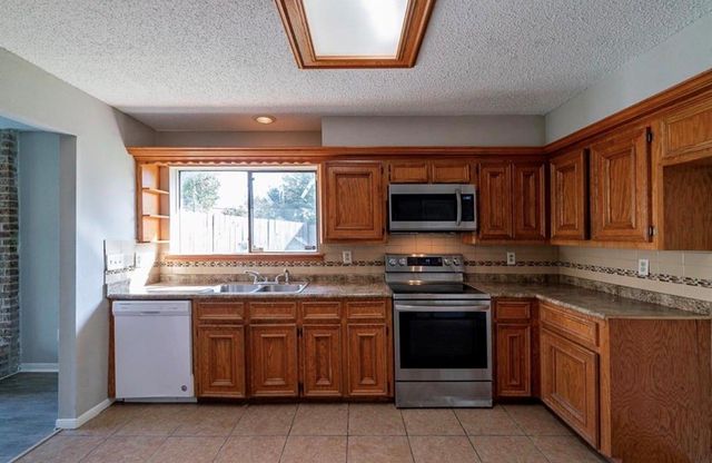 2714 Owens Cross Drive, Houston, TX 77067