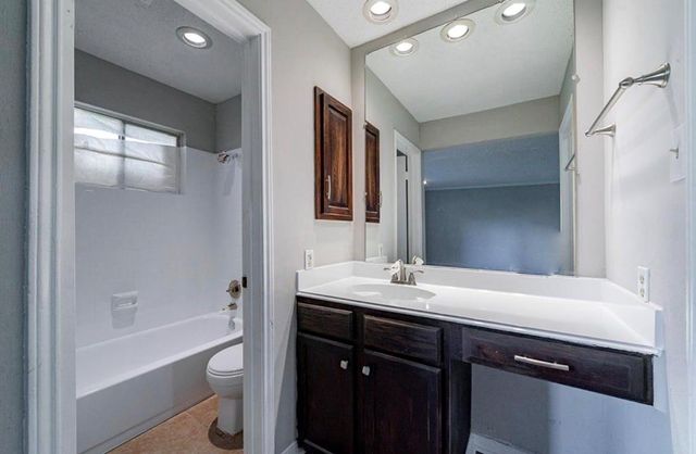 2714 Owens Cross Drive, Houston, TX 77067