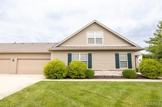 1328 Three Rivers Drive, O'fallon, IL 62269