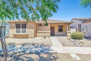 2746 E BART Street E, Gilbert, AZ 85295