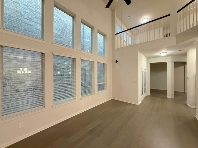 6683 Deleon Street, Irving, TX 75039