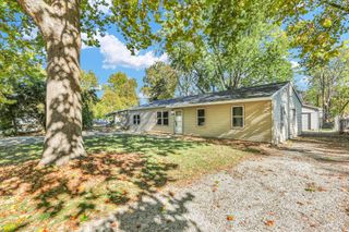 1402 Scottsdale Drive, Champaign, IL 61821