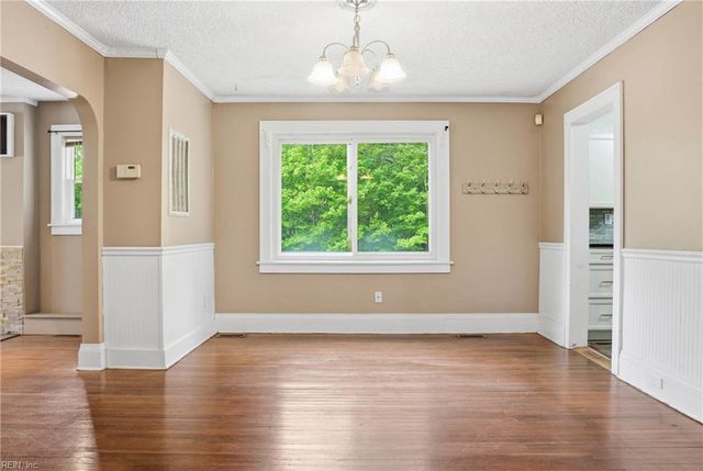 801 Gloucester ST, Hampton, VA 23661