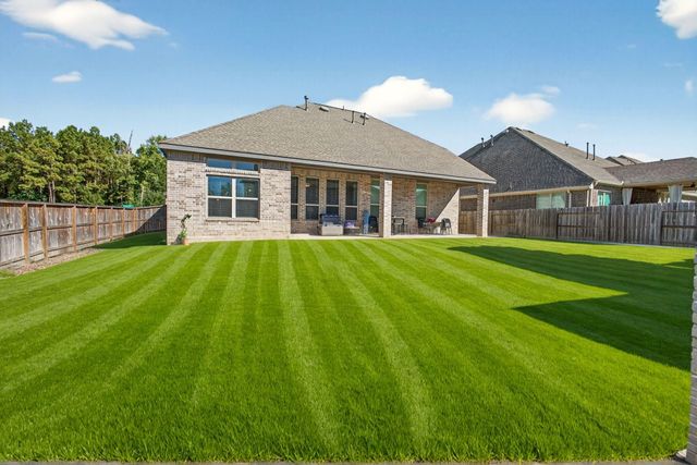 23426 Yaupon Hills Drive, New Caney, TX 77357