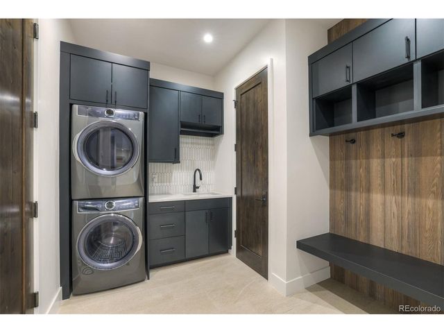 212 Frisco Aly, Frisco, CO 80443