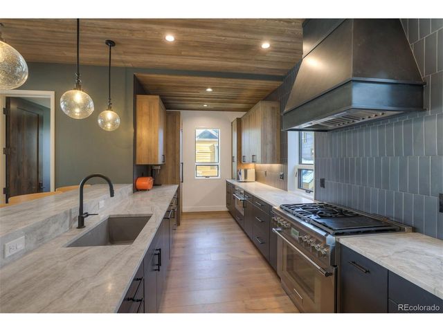 212 Frisco Aly, Frisco, CO 80443