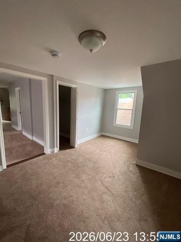 171 Seymour Avenue 3, Newark, NJ 07108