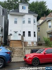 171 Seymour Avenue 3, Newark, NJ 07108