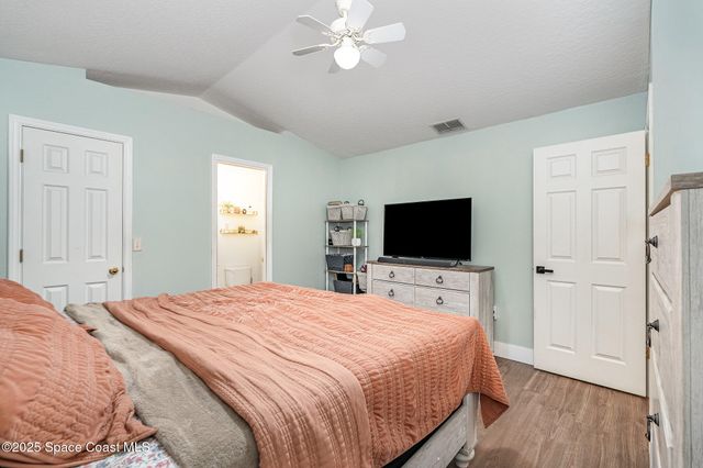 1386 Scranton Street SW, Palm Bay, FL 32908