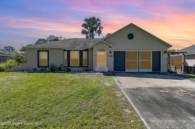 1386 Scranton Street SW, Palm Bay, FL 32908